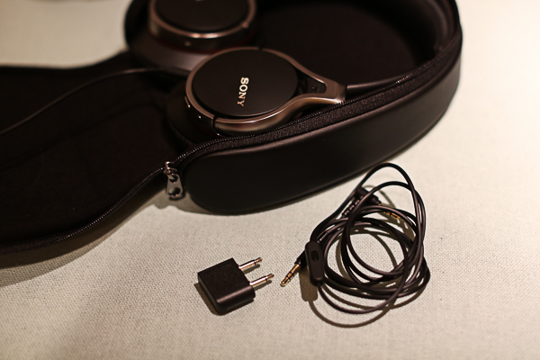 sony-noise-canceling-headphones-review-MDR-10R-series-113