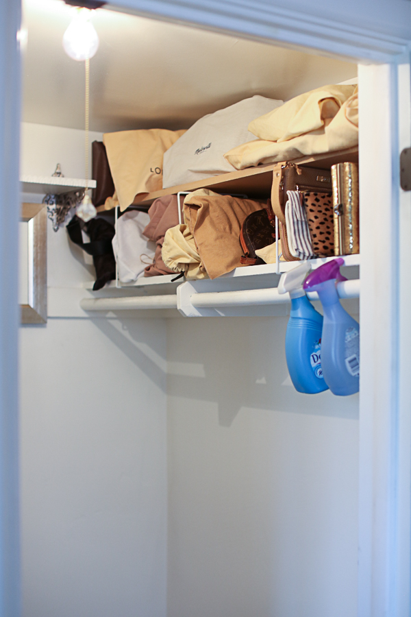 closet-cleaning-winter-spring-small-closet-solutions-minimalist-117