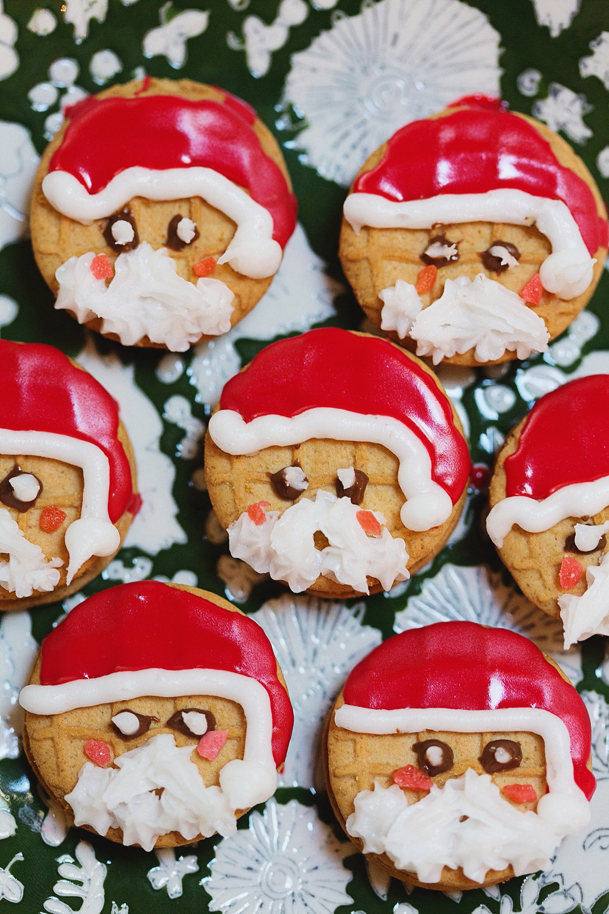 nutter-butter-cookies-christmas-santa-snowmen-decorating-ideas-1523-n