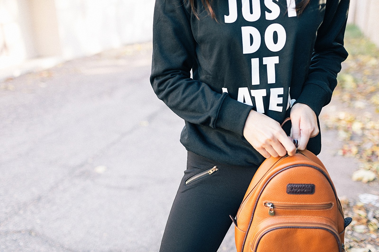 just-do-it-sweatshirt-fyi-leggings-gold-zipper-find-your-inspiration-cute-workout-clothes_0010