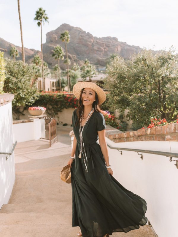 black maxi dress long pearl crochet necklace with hat, sunny day in scottsdale blogger Diana elizabeth
