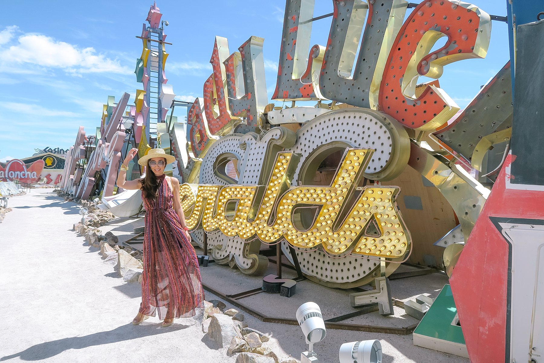 Things to do in Vegas, fun Clean unique and instagrammable! Las Vegas Neon Museum // great for instagram Ever blogger needs to check it out