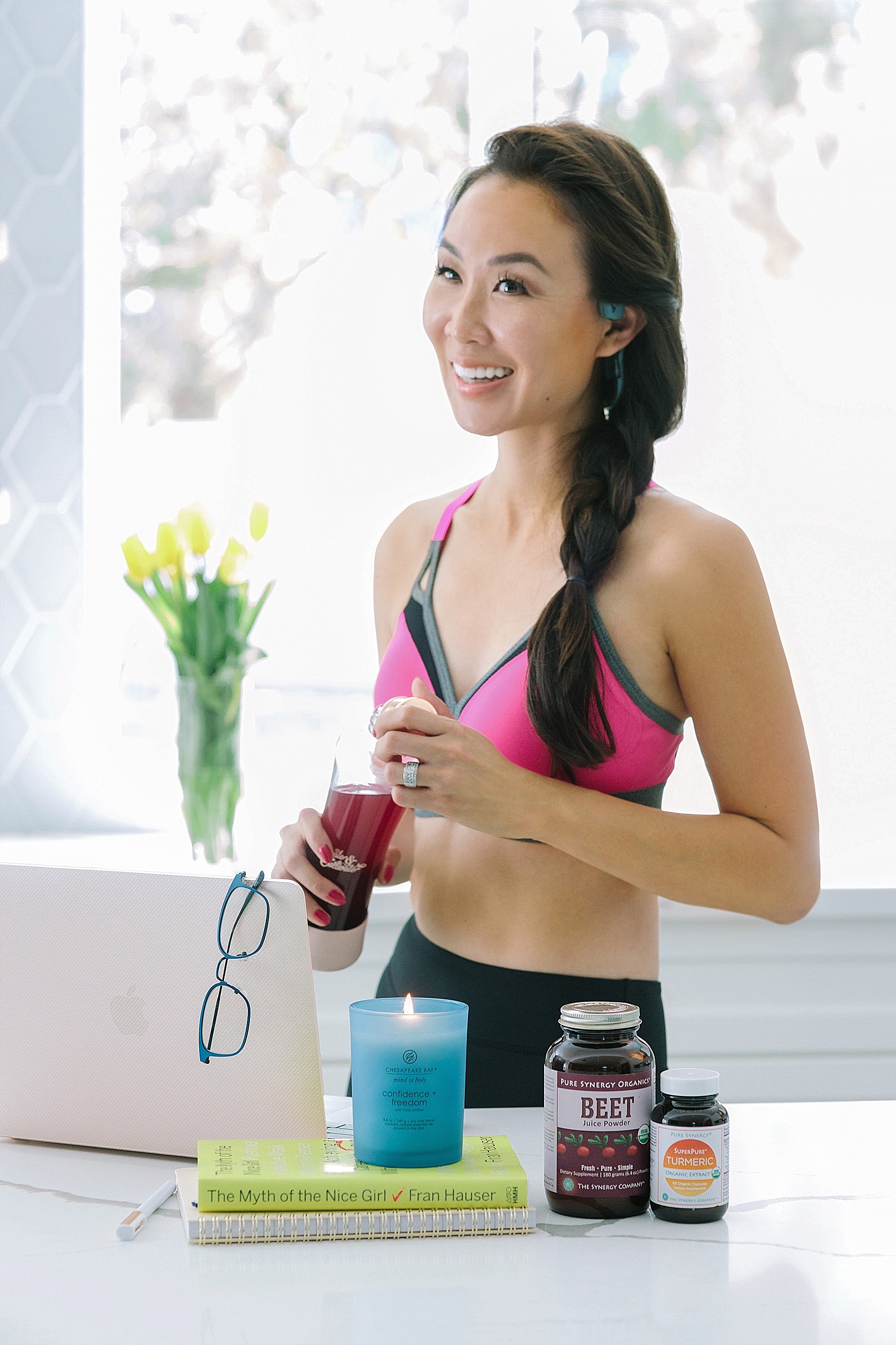 Women's wellness product reviews with lifestyle blogger Diana Elizabeth