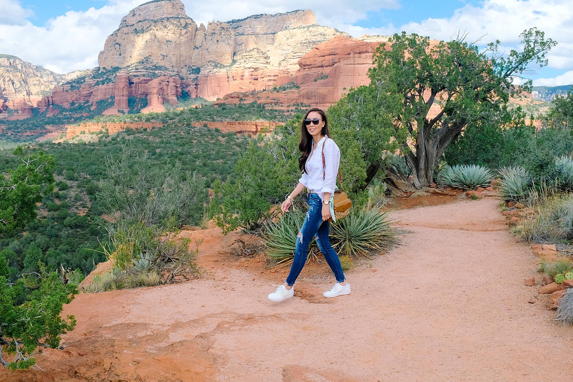 Sedona Jeep red rock tour safari at seven canyons wearing white linen top and white sneakers by FitFlop