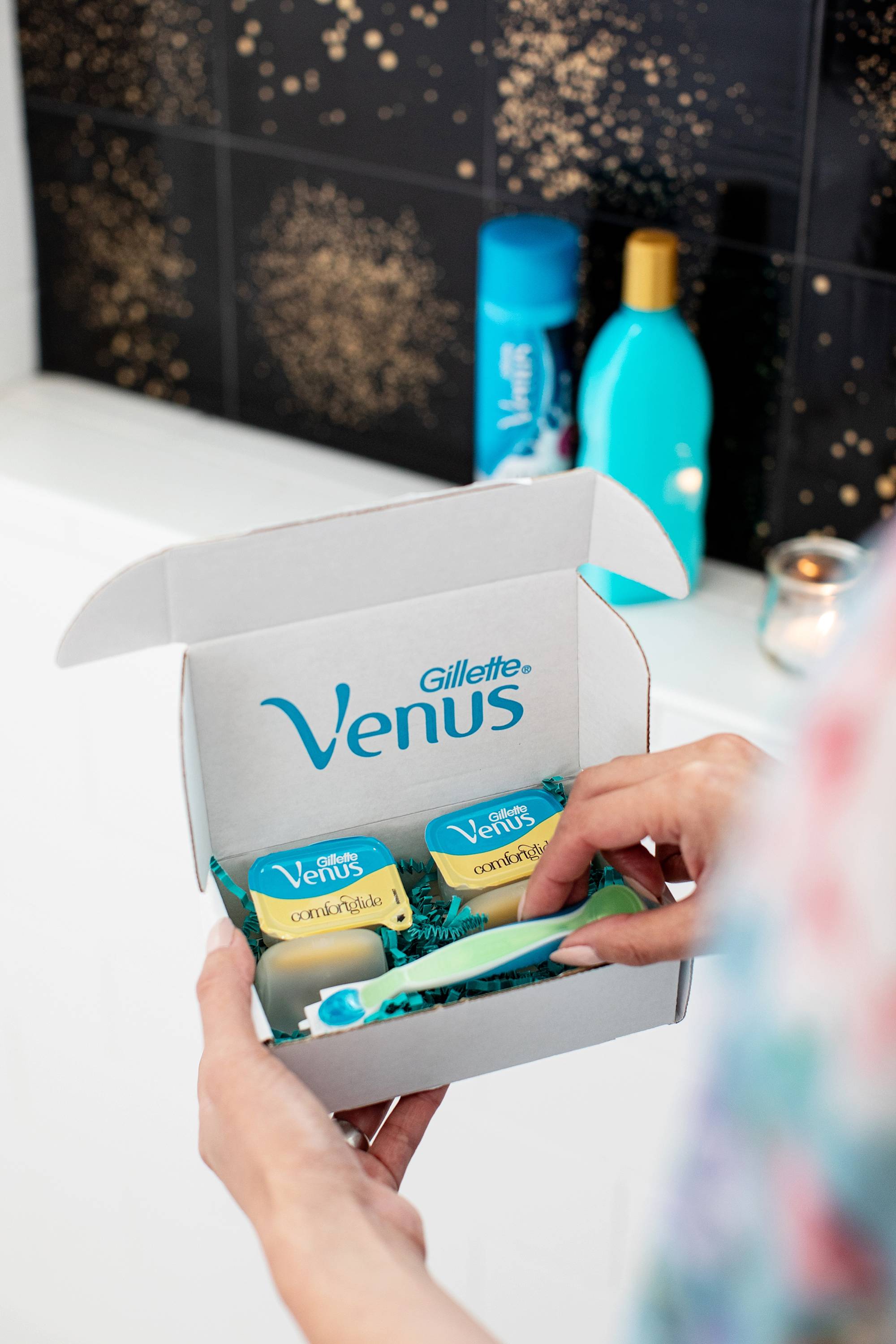 shaving club for women subscription Gillette Venus razor review