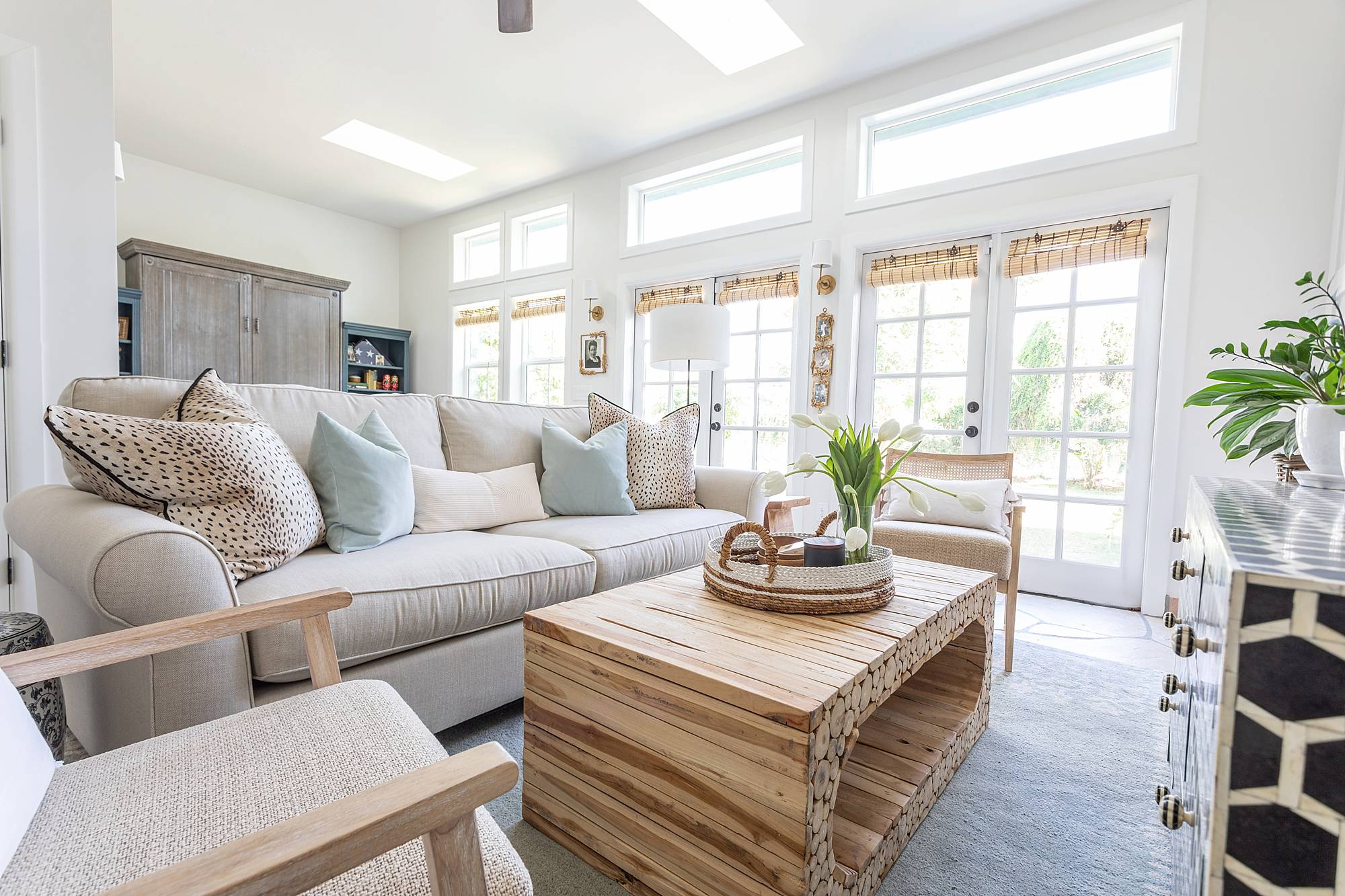 Skylights or Sun tunnels: Natural light in your home - Diana Elizabeth