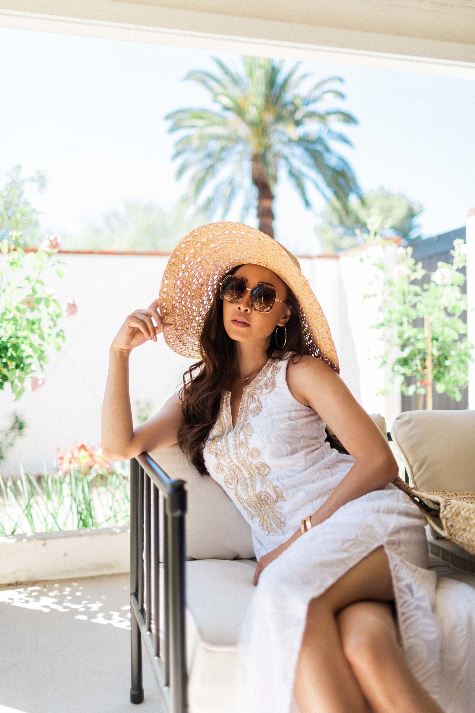 CARLOTTA MAXI DRESS Lilly Pulitzer white resort dress wide Brim straw hat // lifestyle blogger Diana Elizabeth #springdress #summerdress #whitedress