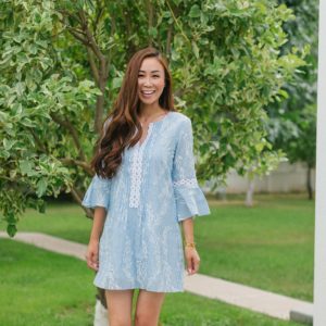 Hollie Tunic Dress lightweight cotton dress Lilly Pulitzer on Diana Elizabeth standing in orchard in backyard