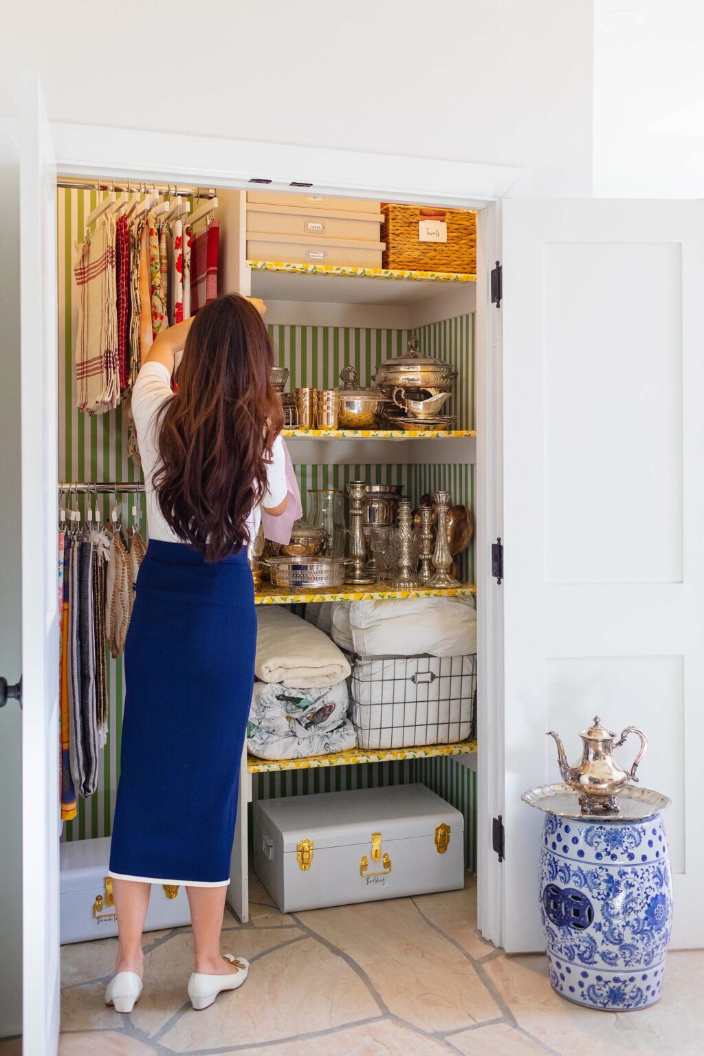 How to Organize Make an entertaining catalog to organize napkins