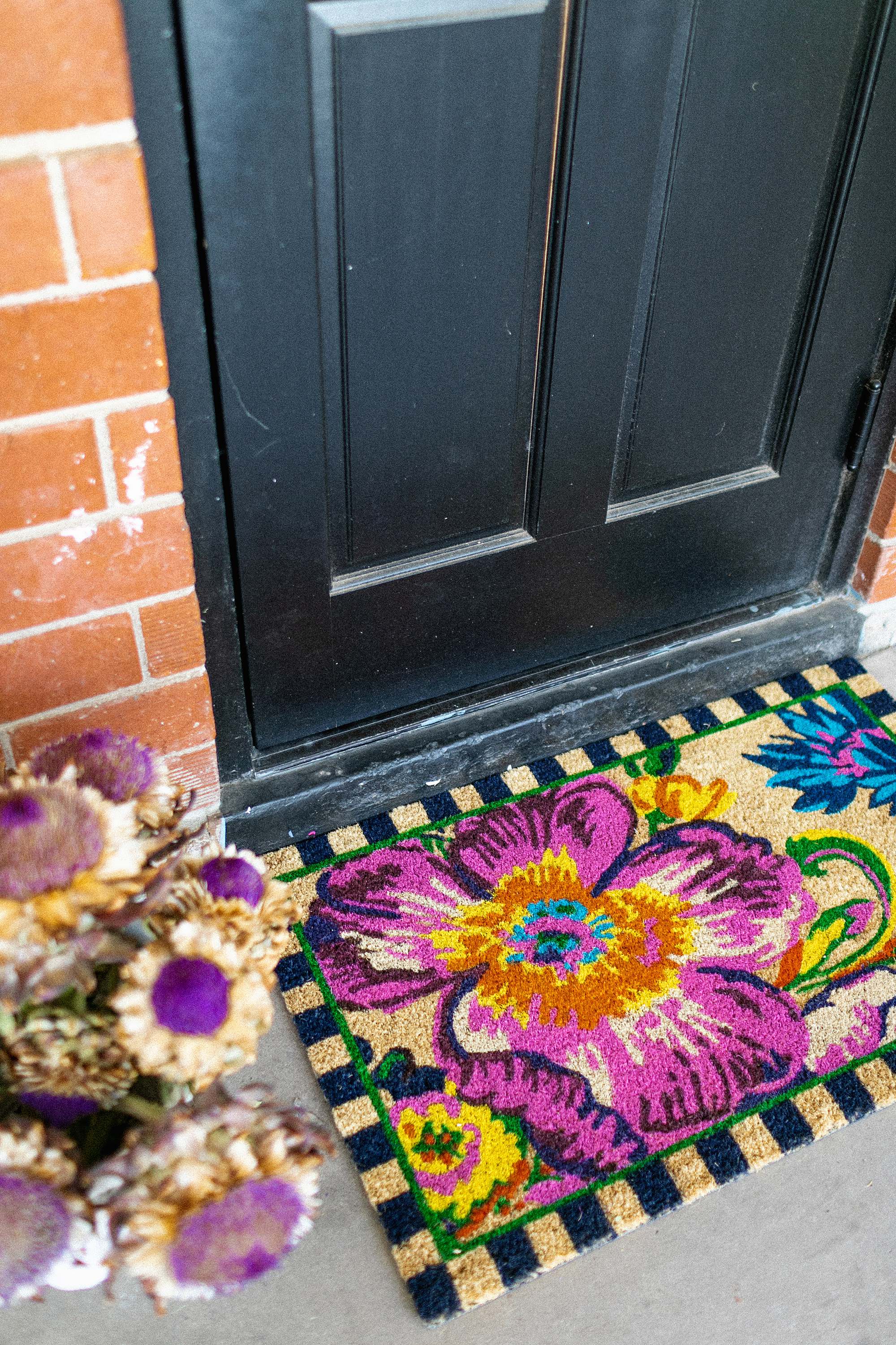 Mackenzie-childs floral mat by dried artichoke flowers phoenix blogger Diana Elizabeth home and garden blog 
