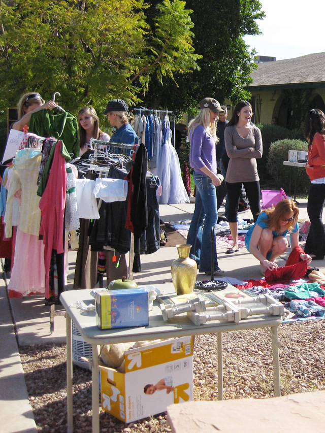 Tips to have a successful and profitable garage sale Diana Elizabeth