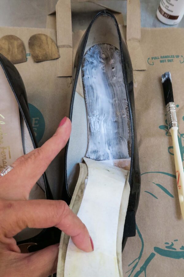 How to repair a loose shoe insole Diana Elizabeth