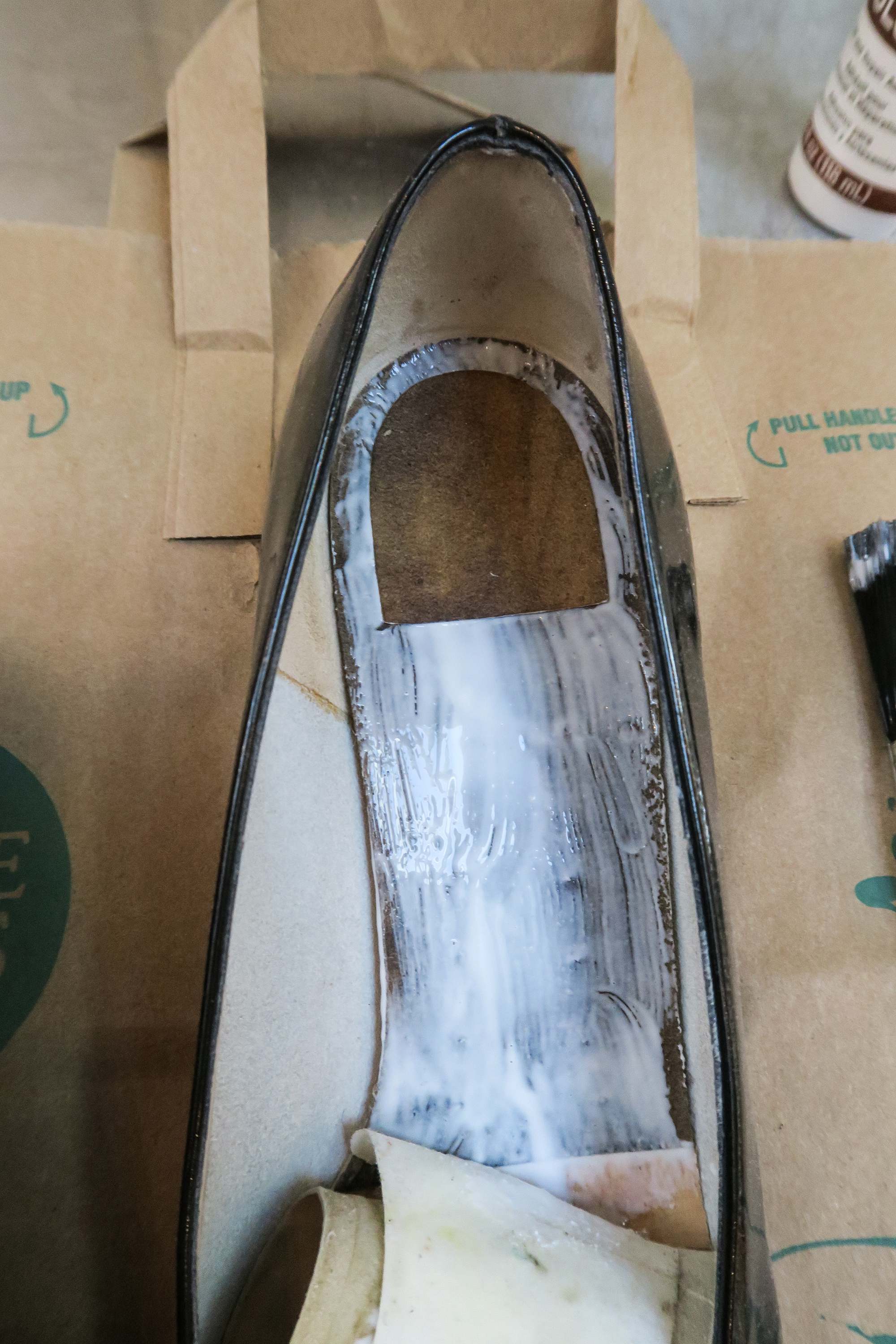 how to fix insoles of shoes that are loose vintage Ferragamos