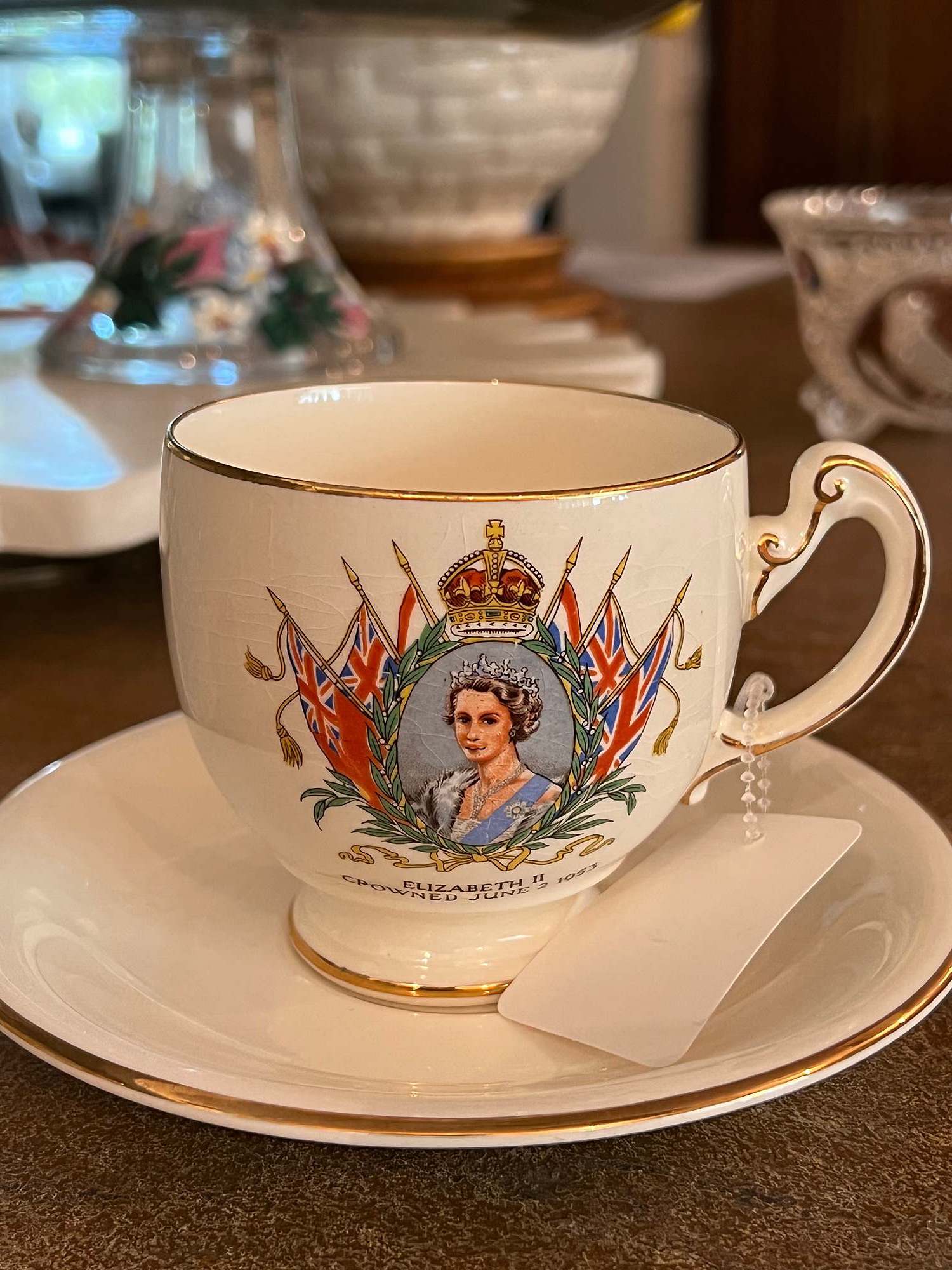queen Elizabeth II coronation tea cup 
