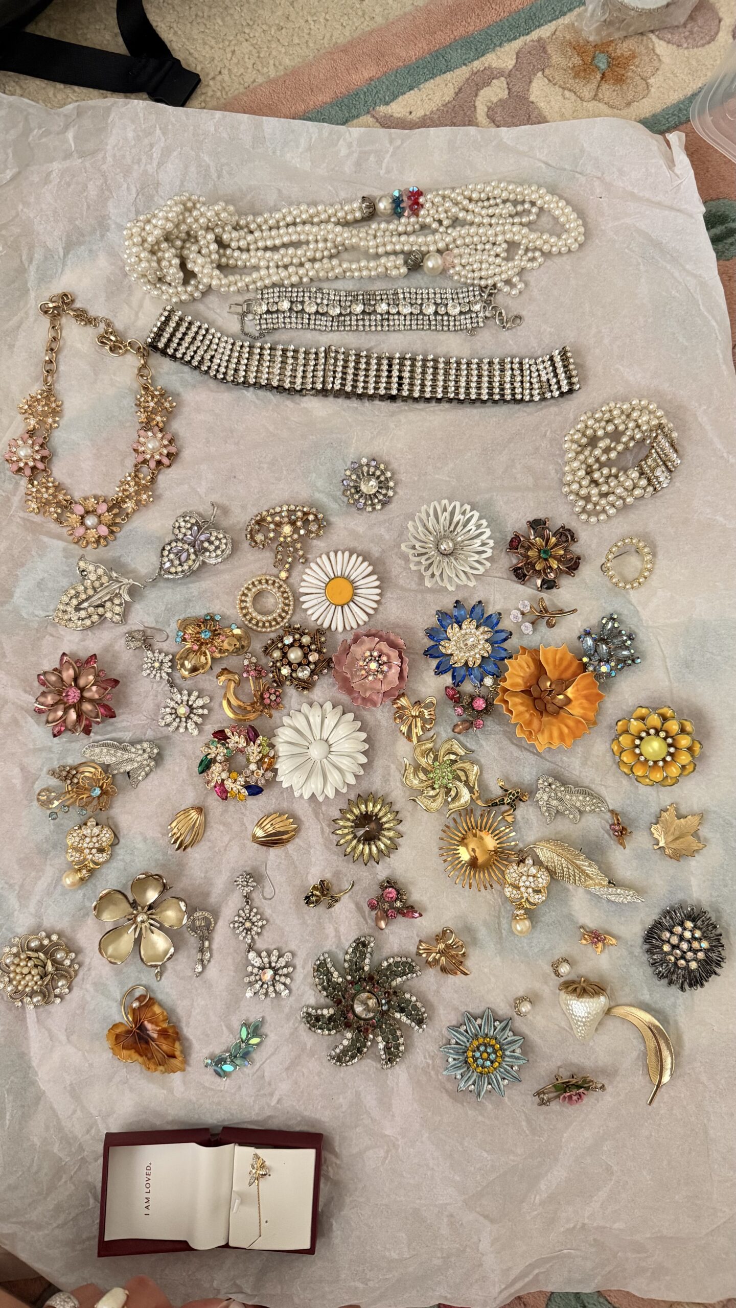vintage brooches artwork christmas tree brooch art ideas